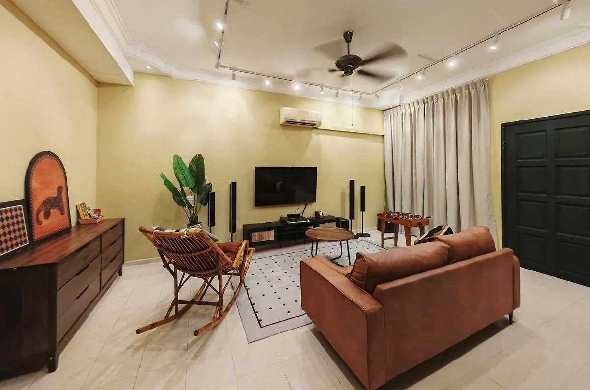 Warm Family Suites At Setia Indah Near Austin 新山 0*,  马来西亚