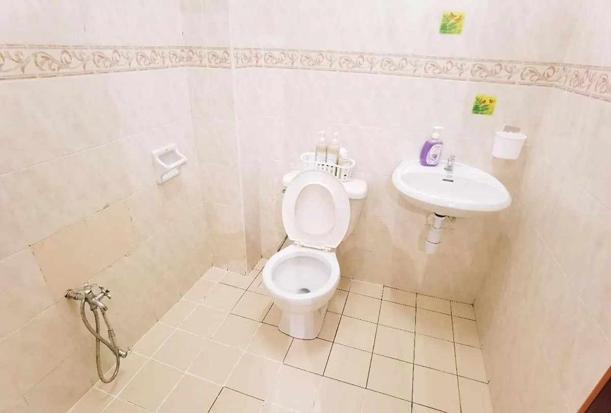 Warm Family Suites At Setia Indah Near Austin 新山 0*,