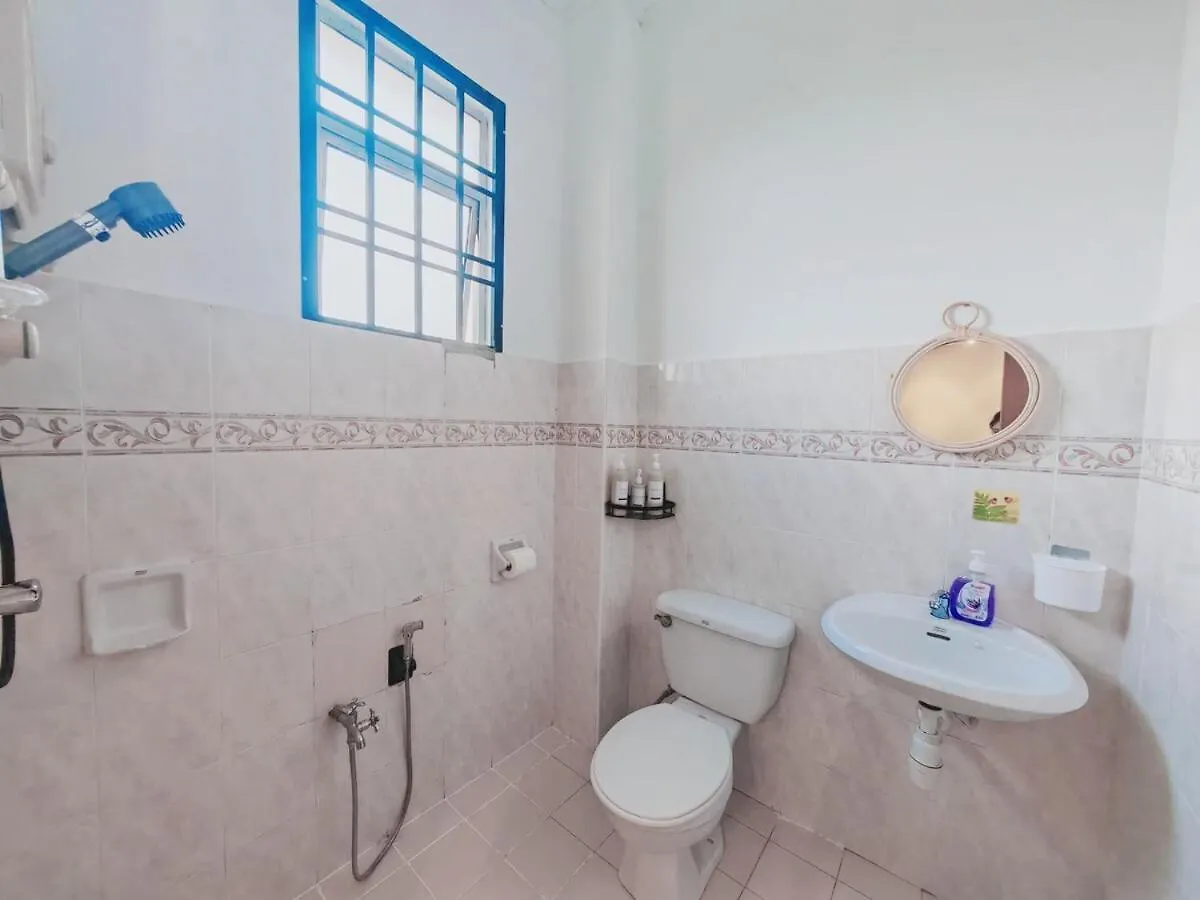 Warm Family Suites At Setia Indah Near Austin 新山